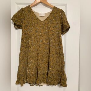 French grey women’s flowered dress‎ size small